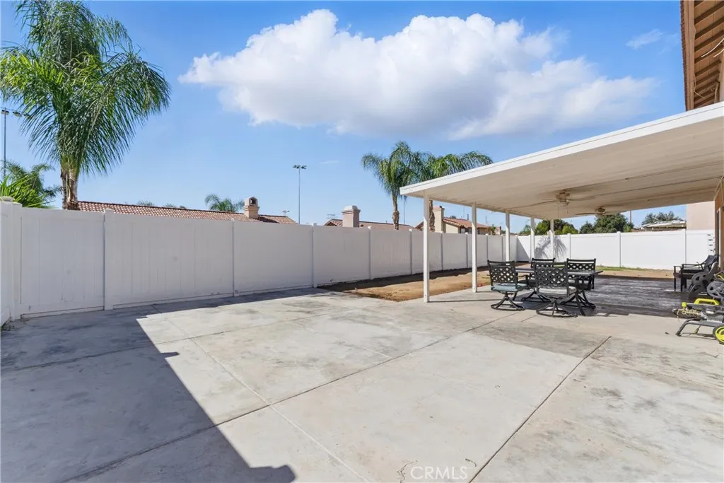 25595 Sierra Cadiz Court, Moreno Valley, California 92551 home-pic-28